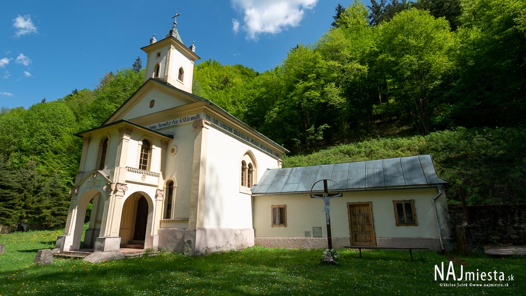 Banícky kostol v Jalšovej v obci Hodruša-Hámre