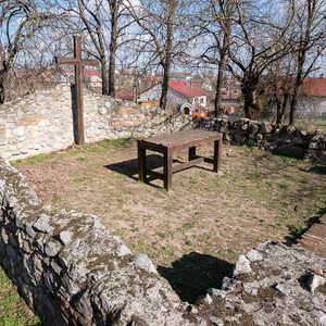 Ruina Kostola sv. Michala - Svodín